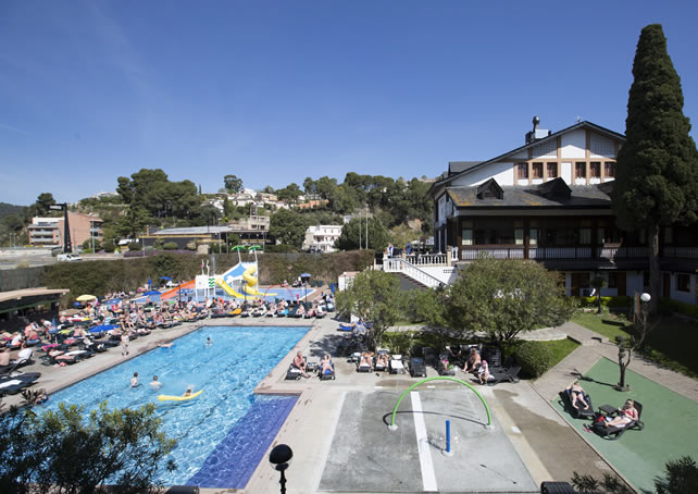 santa susanna resort pool